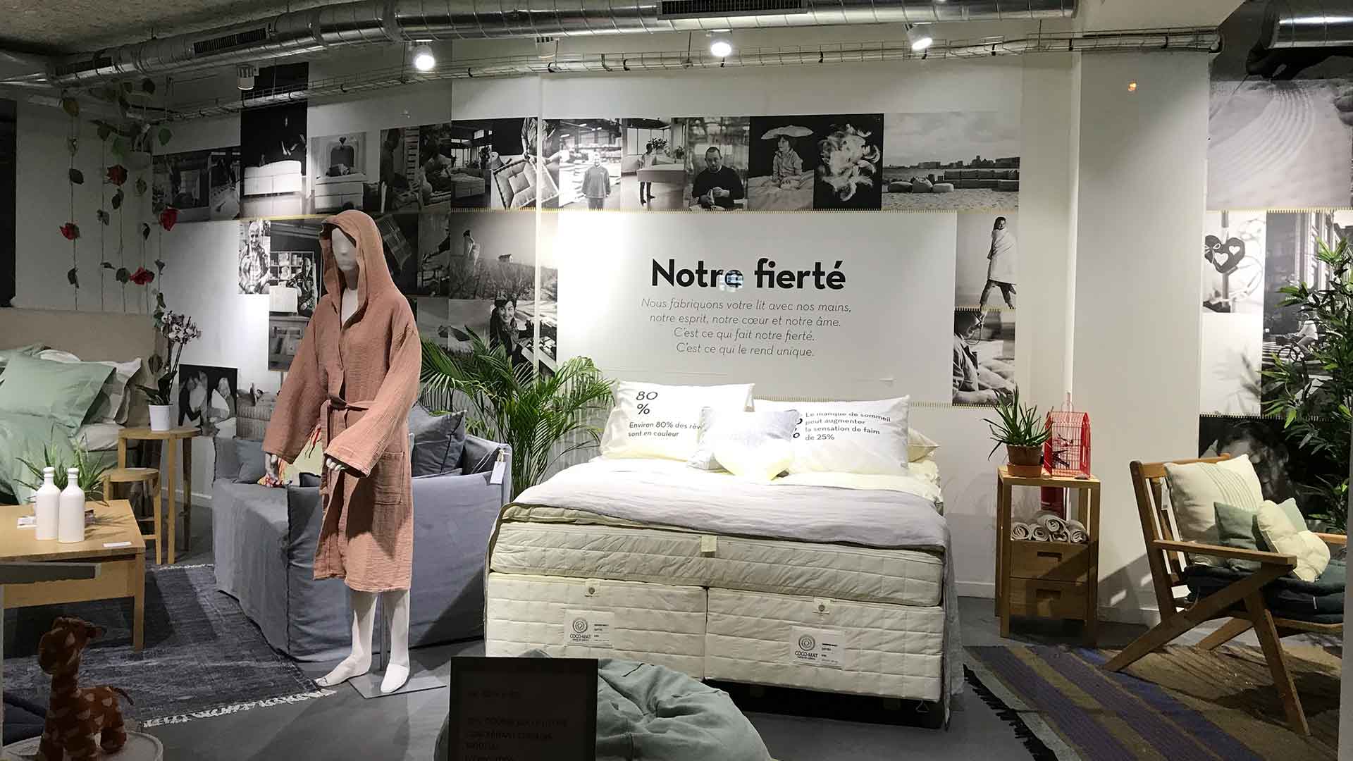 フランスのパリにあるココマットのお店のノンコイル売り場の画像